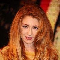 Nicola Roberts signs copies of her debut album 'Cinderellas Eyes' | Picture 87559